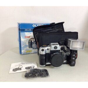 Olympia Camera Set with Carrying Case GM8426 NEW